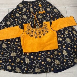 Kids girls ethenic lehenga choli
